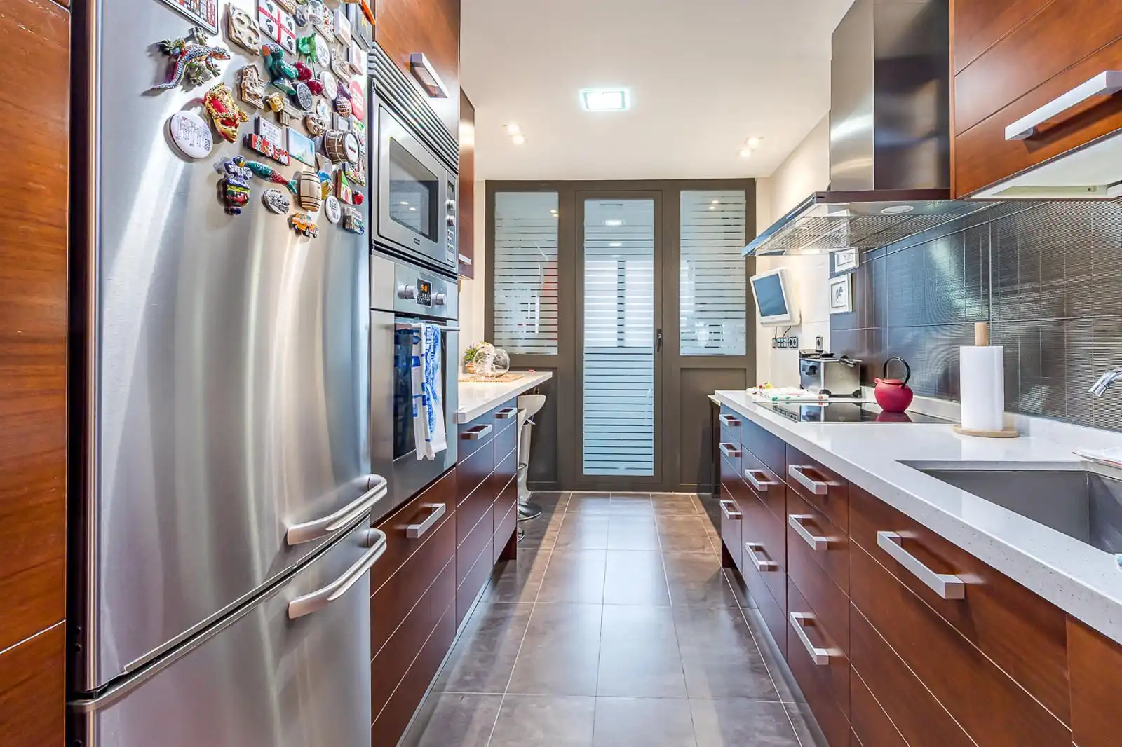 Kitchen of Flat for rent in Madrid  with Air Conditioner, Private garden and Swimming Pool