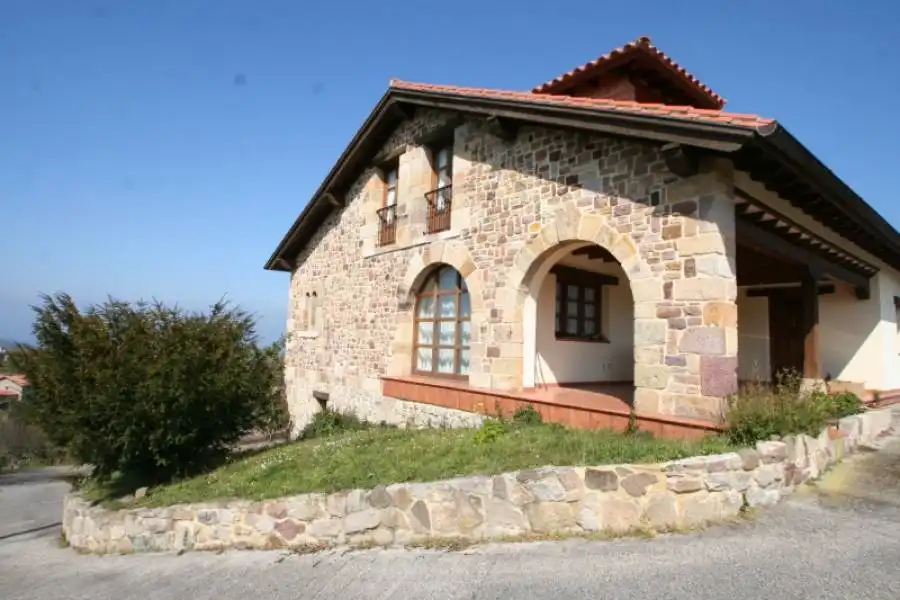 Exterior view of Country homes for sale in Alfoz de Lloredo  with Private garden, Storage room and Balcony