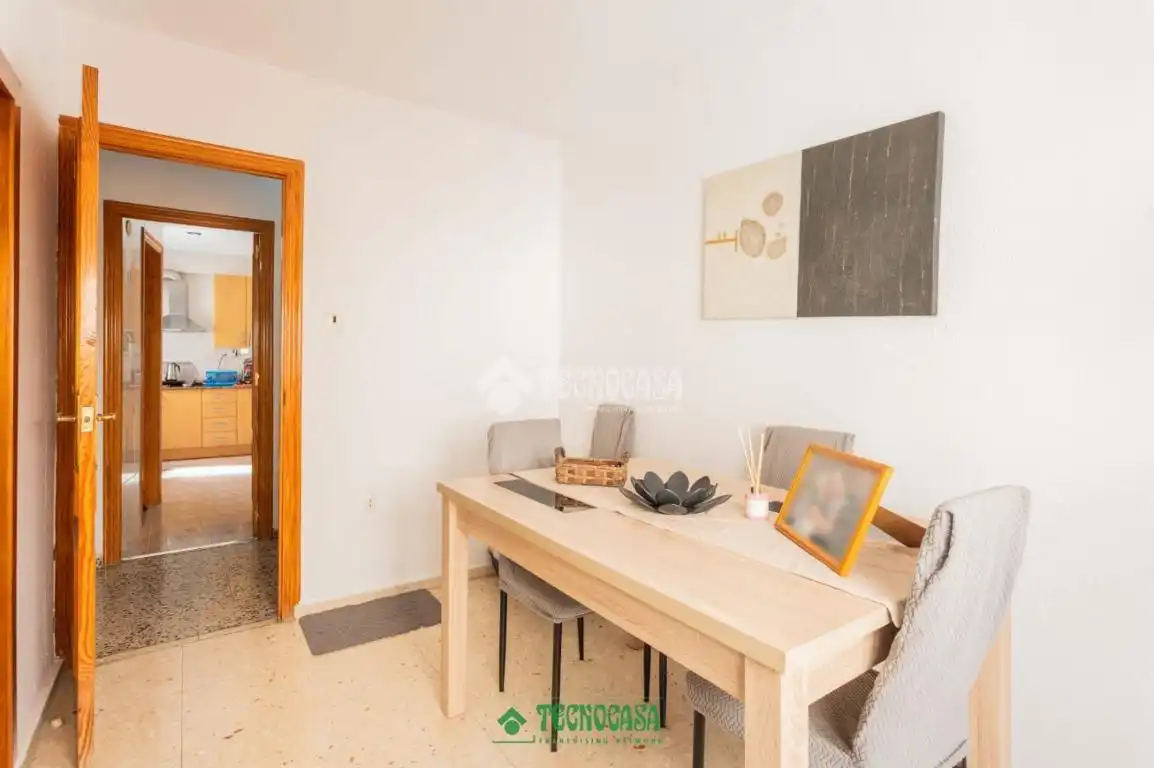 Habitación de Piso en venta en Almería