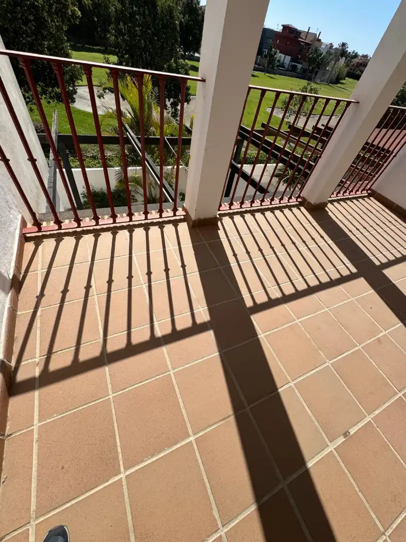 Terrasse von Wohnungen zur Miete in Motril mit Klimaanlage, Heizung und Privatgarten