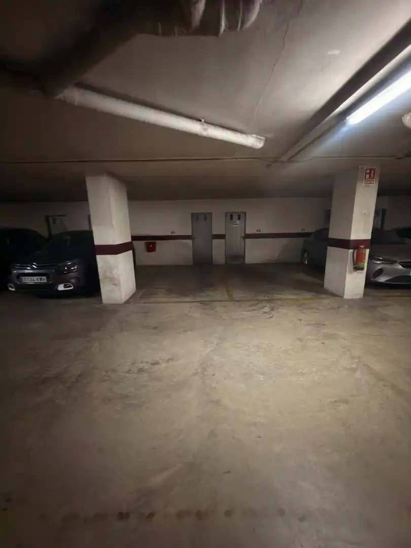 Einzelparkplatz zum Verkauf in Plaza Manuel Azaña, imagen 11