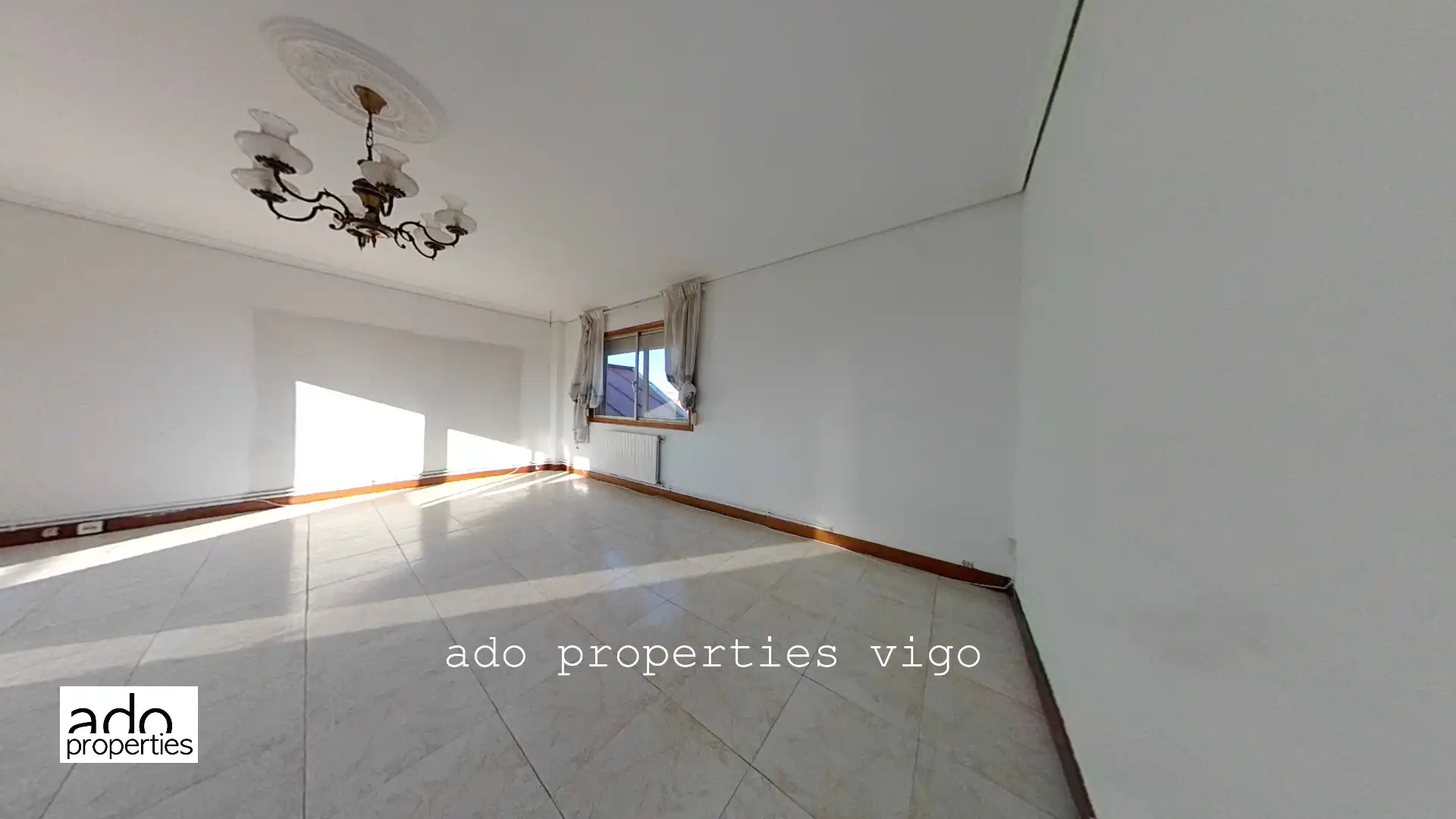 Sala de estar de Piso en venta en Vigo  con Terraza