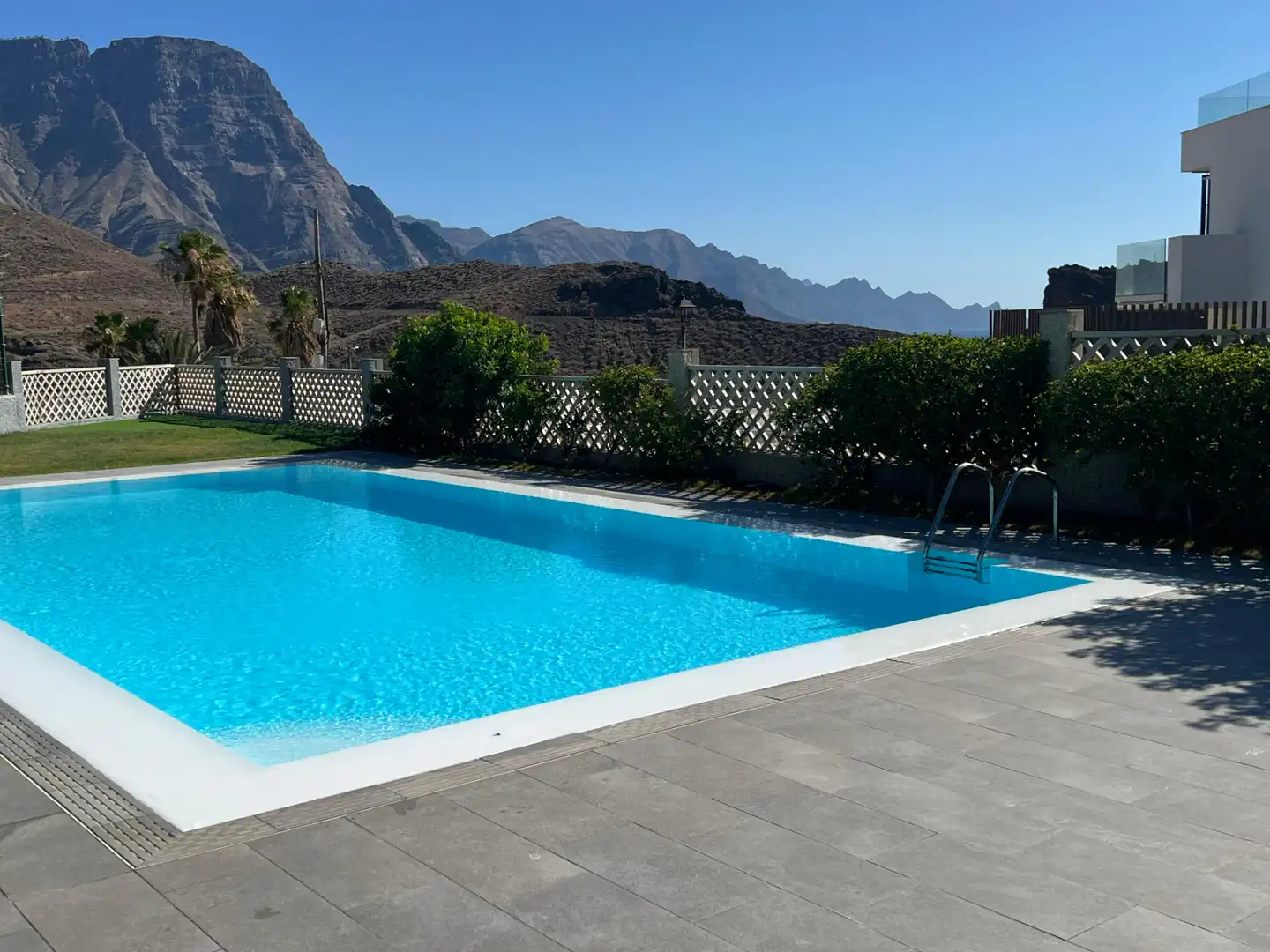 Piscina de Casa adosada en venta en Agaete con Jardín privado, Terraza y Amueblado