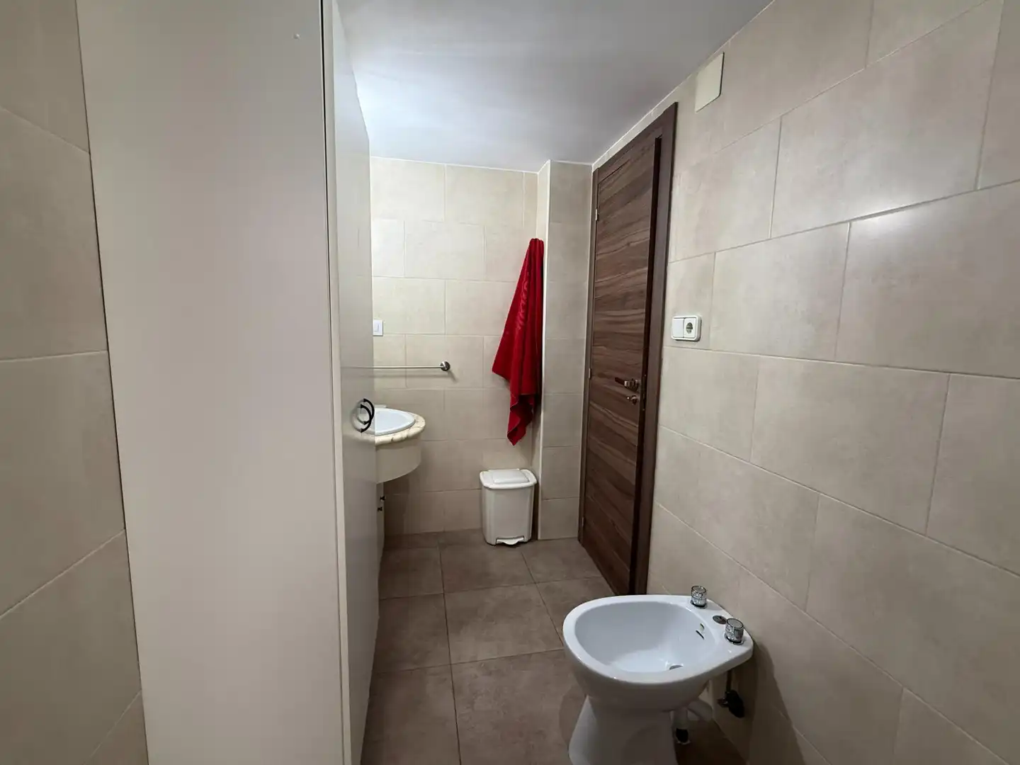Bathroom of Flat for sale in Benetússer  with Air Conditioner, Heating and Balcony