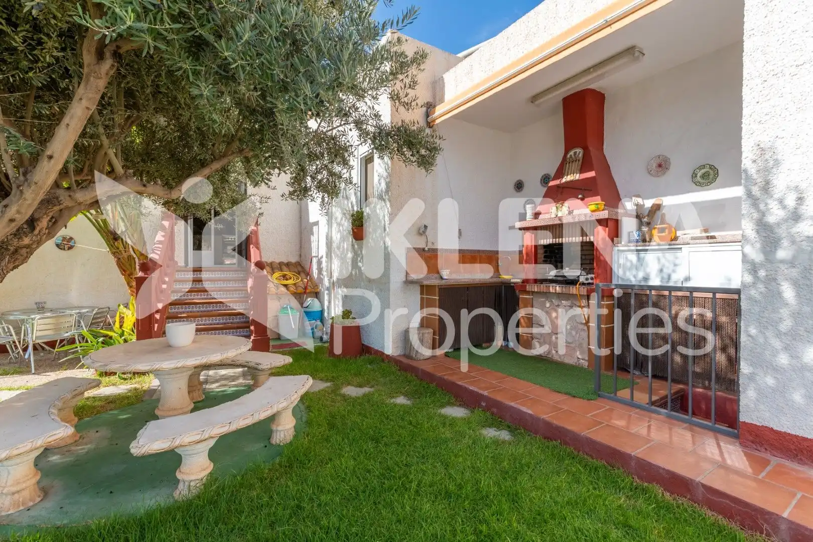 Casa o chalet en venta en Calle Parque, 9, Enix