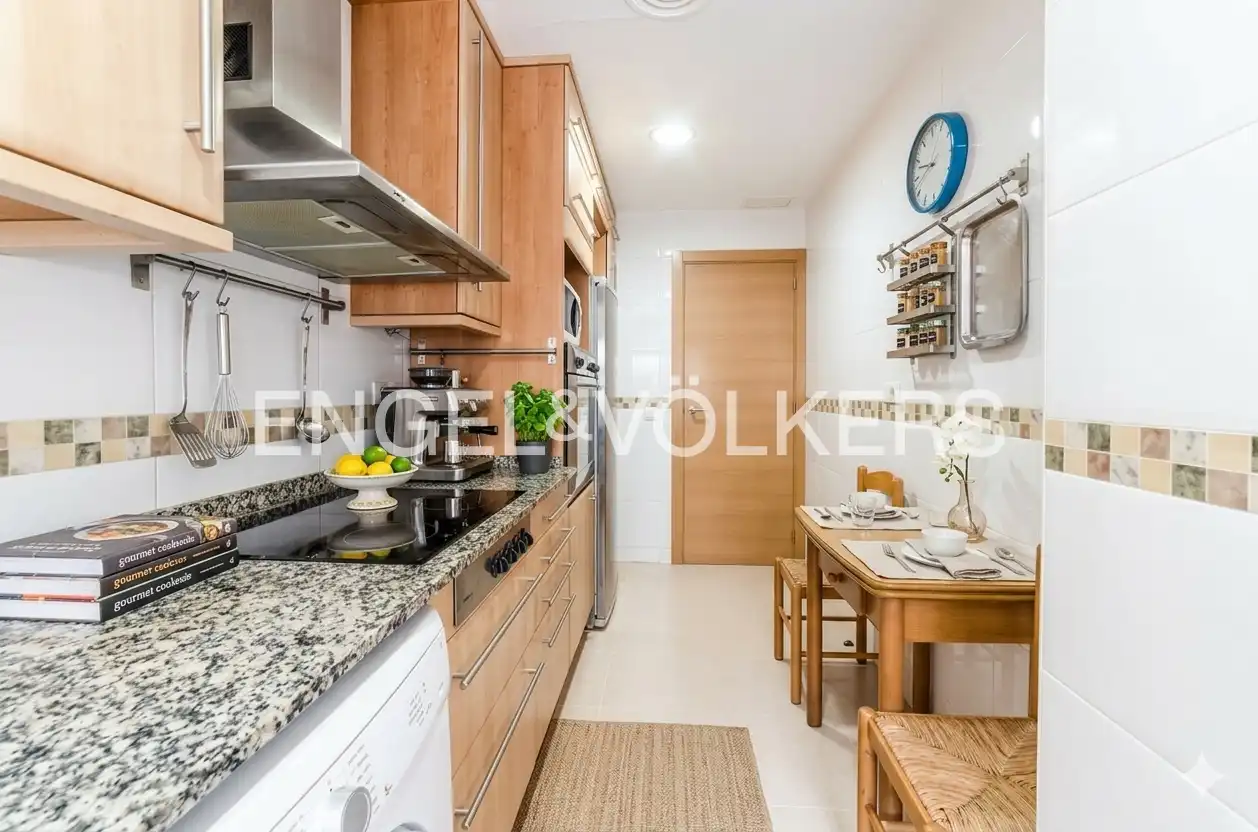 Cocina de Piso en venta en Cubelles con Aire acondicionado, Calefacción y Jardín privado
