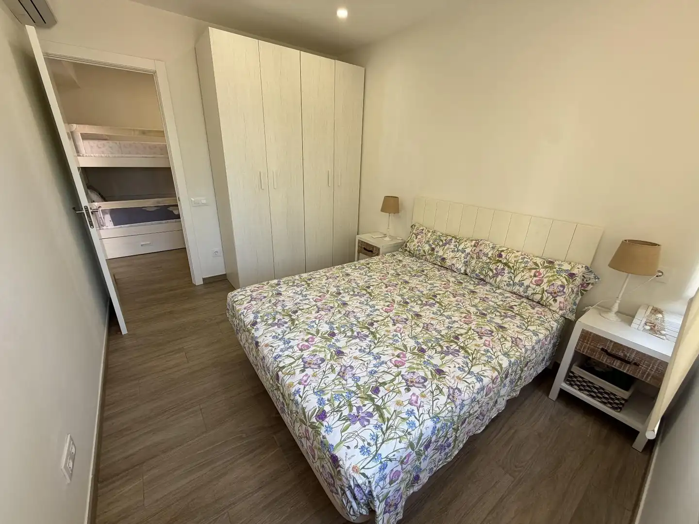 Schlafzimmer von Wohnungen zum Verkauf in El Vendrell mit Klimaanlage, Heizung und Terrasse