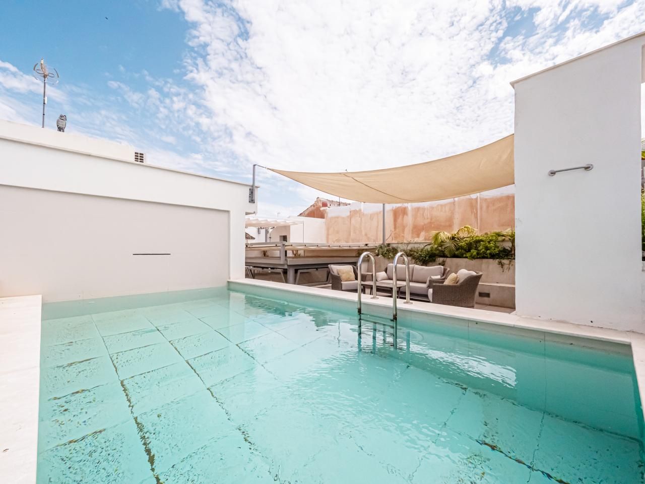 Swimming pool of House or chalet for sale in Málaga Capital  with Air Conditioner, Terrace and Storage room