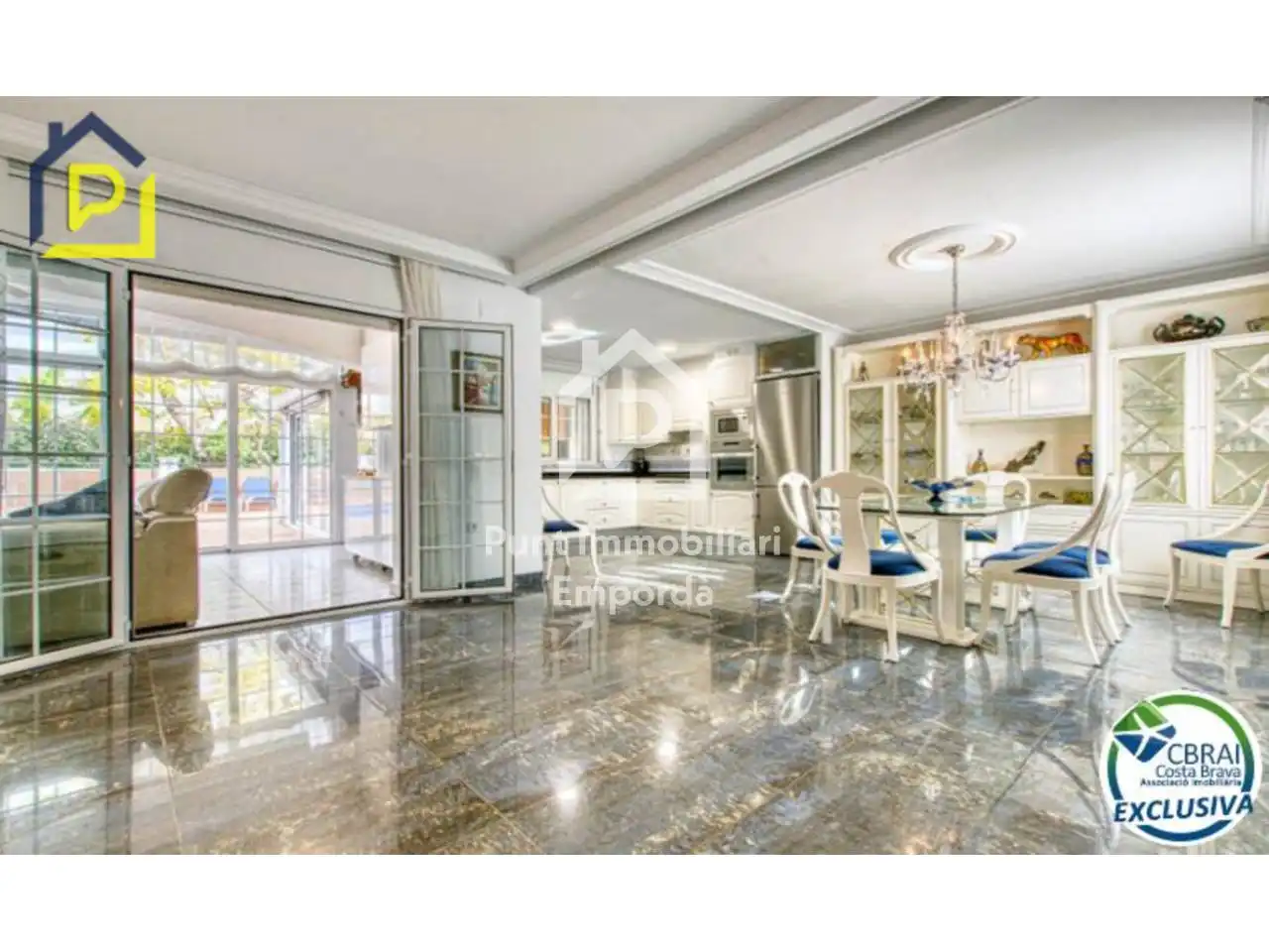 House with pool for sale in Requesens, imagen 4