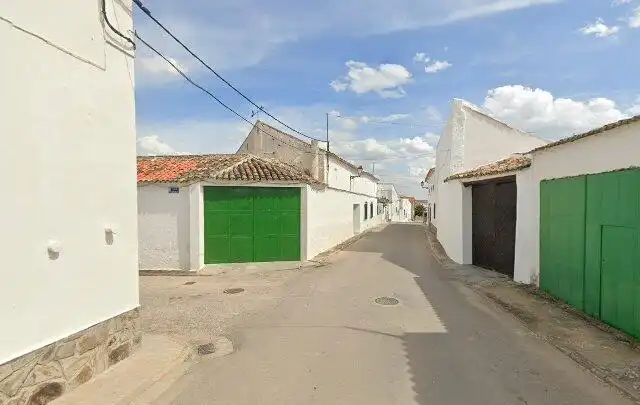 Vista exterior de Casa adosada en venta en Tribaldos