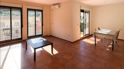 Foto 2 de Casa adosada en venta en Alcalalí, Alicante