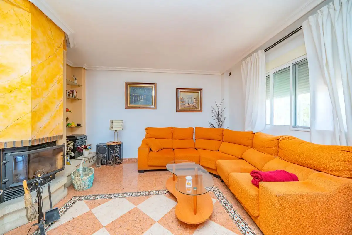 House with terrace for sale in Avenida de los Árboles, imagen 2