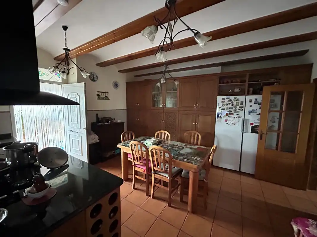 Cuina de Casa o xalet en venda en Sempere amb Aire condicionat, Jardí privat i Terrassa