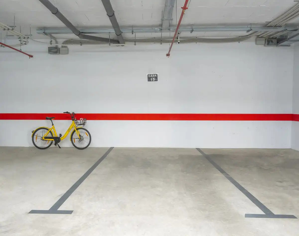 Parking of Detached homes for sale in Marbella  with Air Conditioner and Terrace