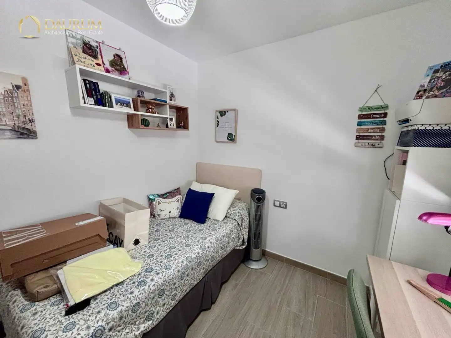 Schlafzimmer von Dachboden zum Verkauf in Málaga mit Klimaanlage, Terrasse und Abstellraum
