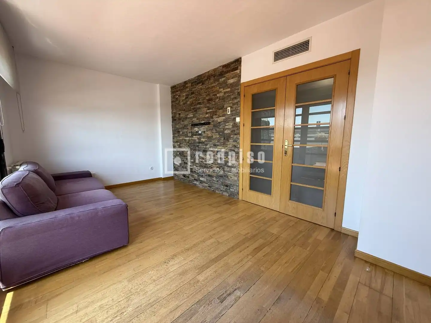 Sala de estar de Ático de alquiler en Madrid con Aire acondicionado, Calefacción y Jardín privado