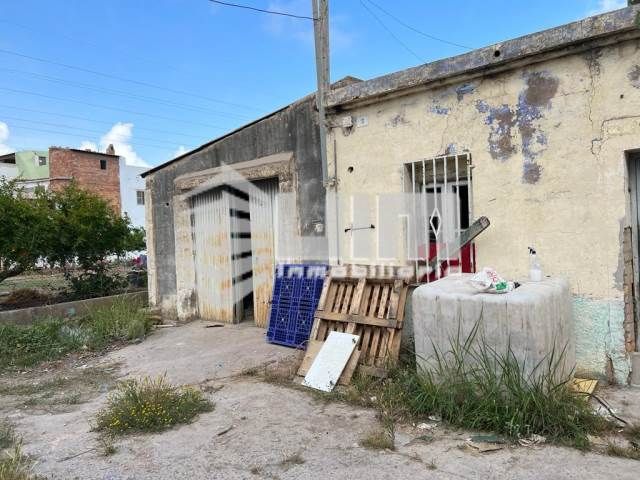 Finca rústica en venda a JUAN DE AUSTRIA, Avenida de Abril - 9 de Octubre