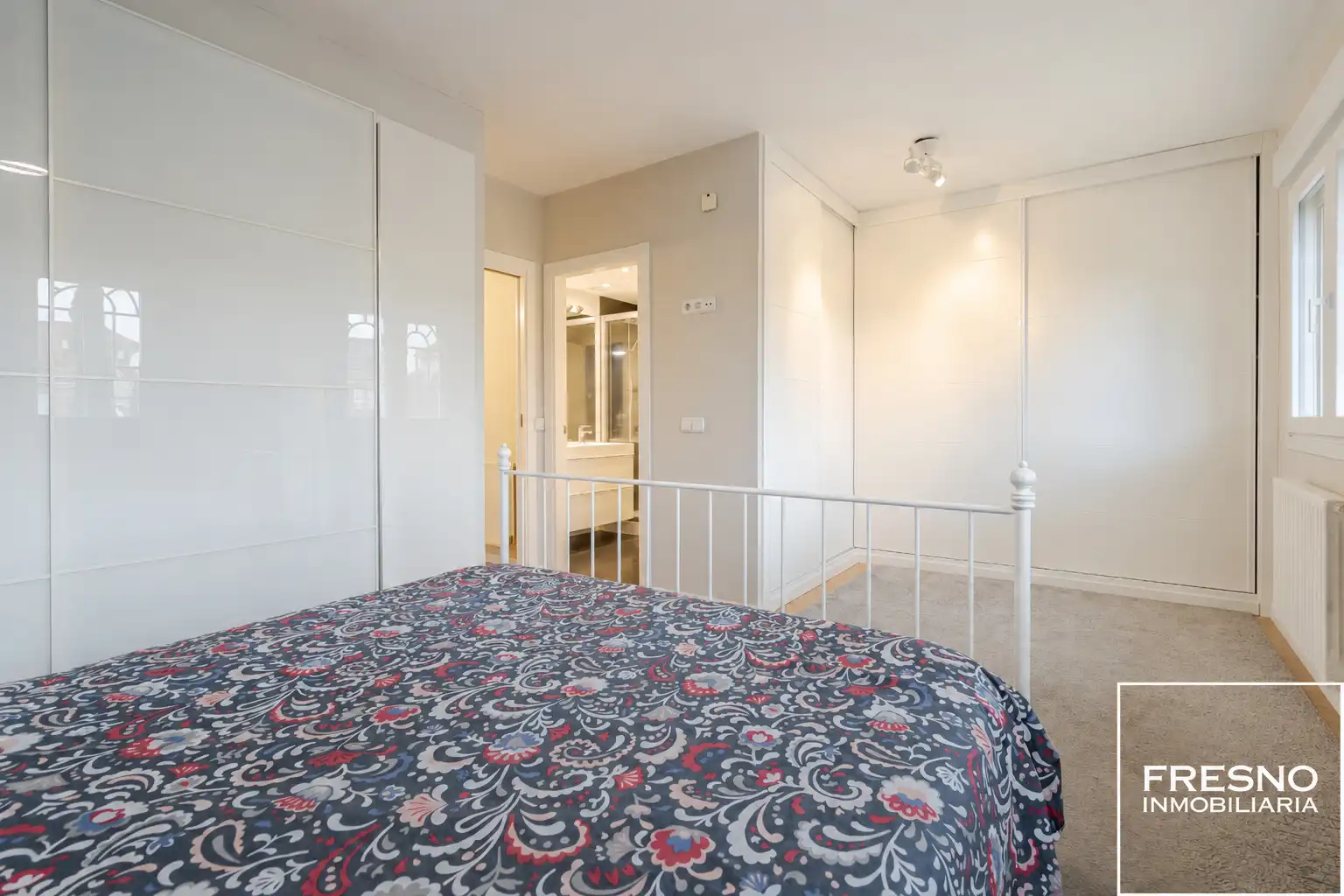 Bedroom of Detached homes for sale in Cobeña, Madrid