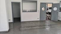 Nau industrial de lloguer en A Coruña Capital  amb Alarma
