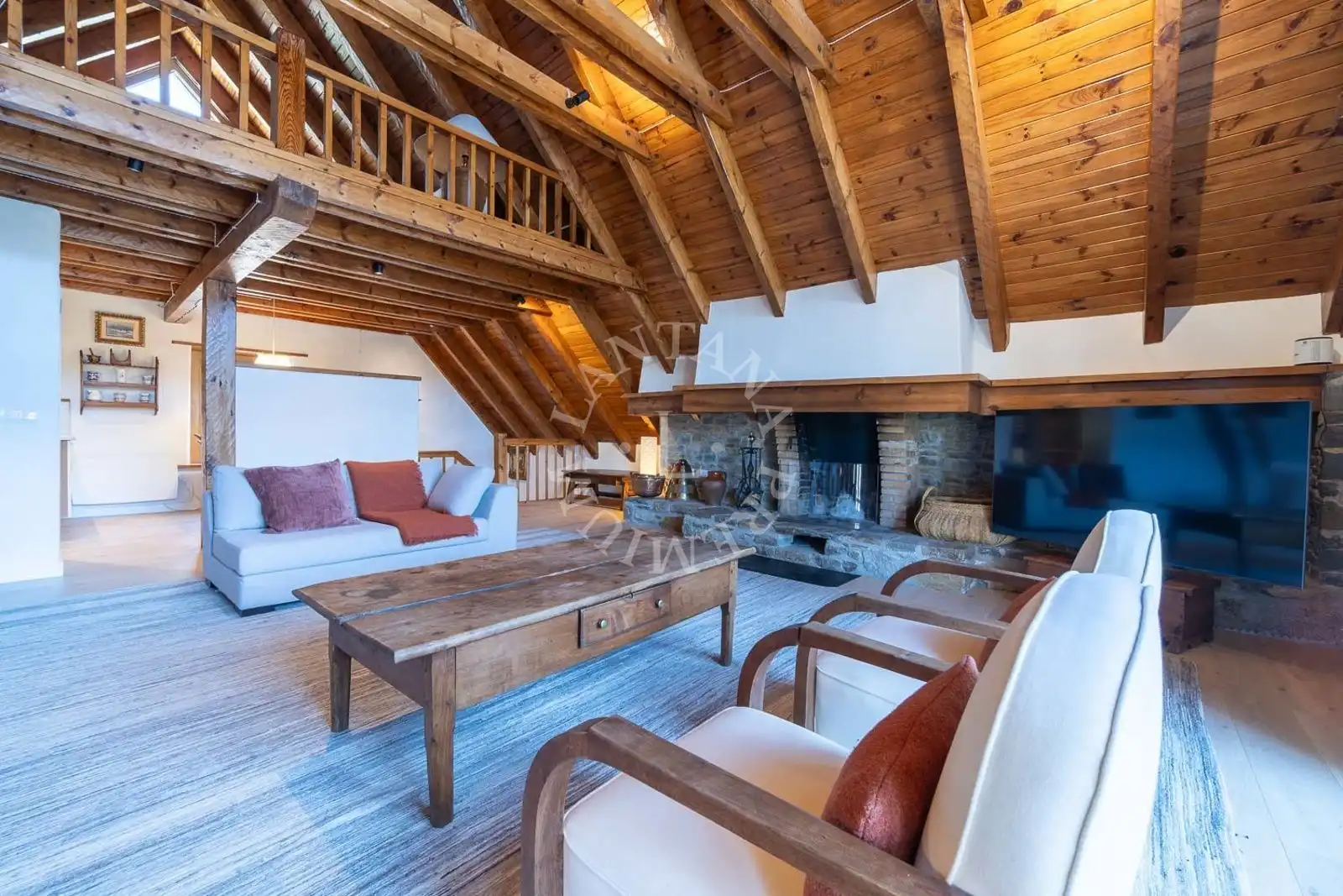 Sala de estar de Casa o chalet en venta en Naut Aran con Calefacción, Parquet y Terraza