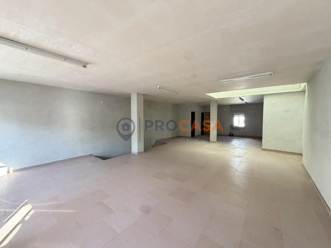 Buildings for sale in Montellano