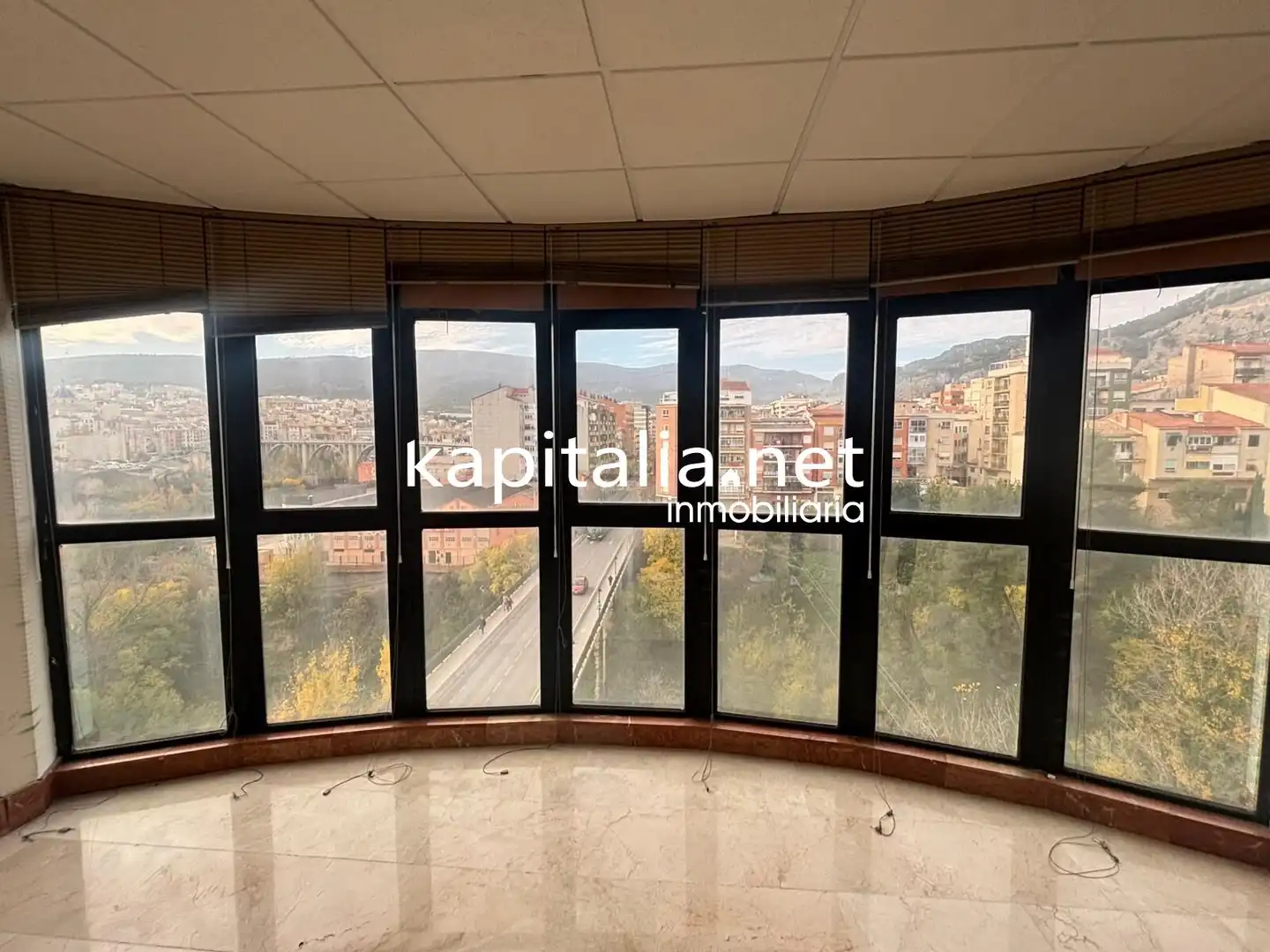 Oficina de alquiler en Alcoy / Alcoi con Aire acondicionado