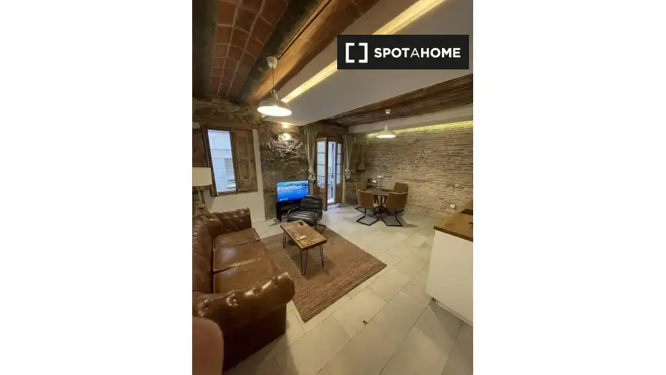 Flat with terrace to rent in Ciutat Vella, imagen 4