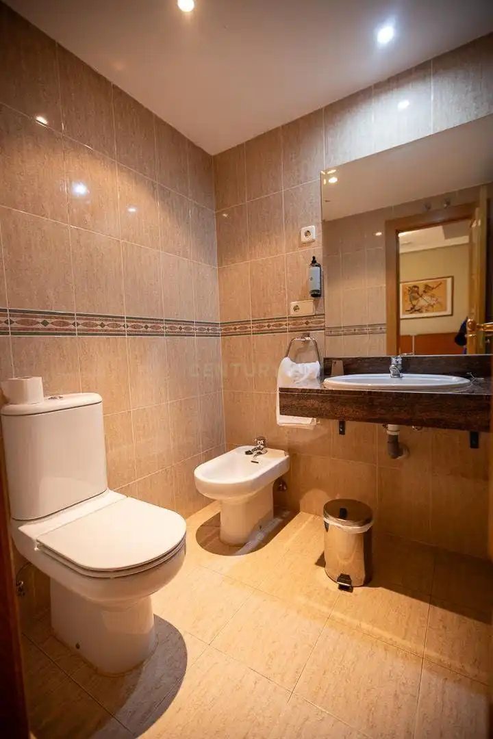Baño de Edificio en venta en Miranda de Ebro