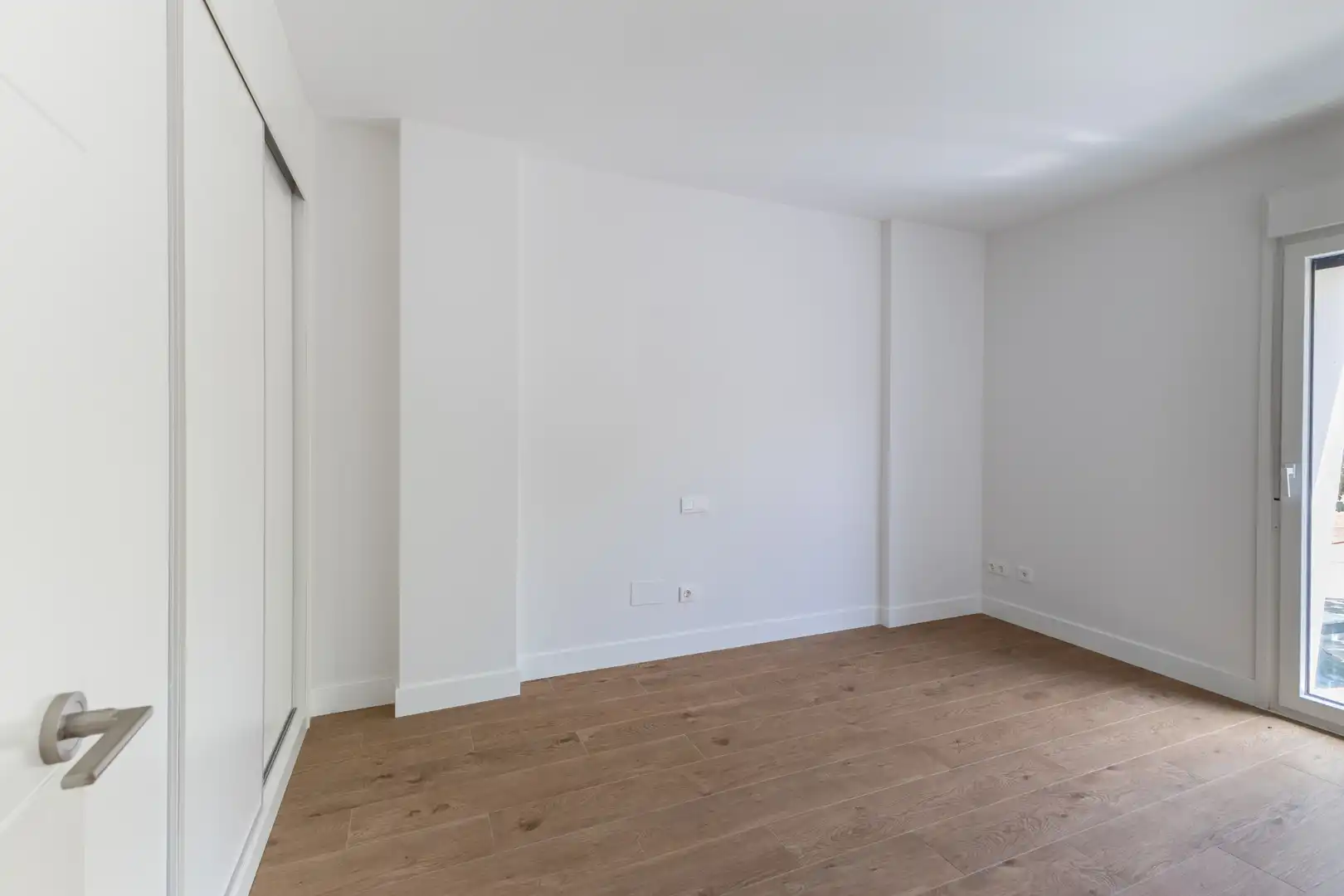 Dormitori de Casa adosada en venda en Villanueva del Pardillo amb Aire condicionat, Jardí privat i Terrassa