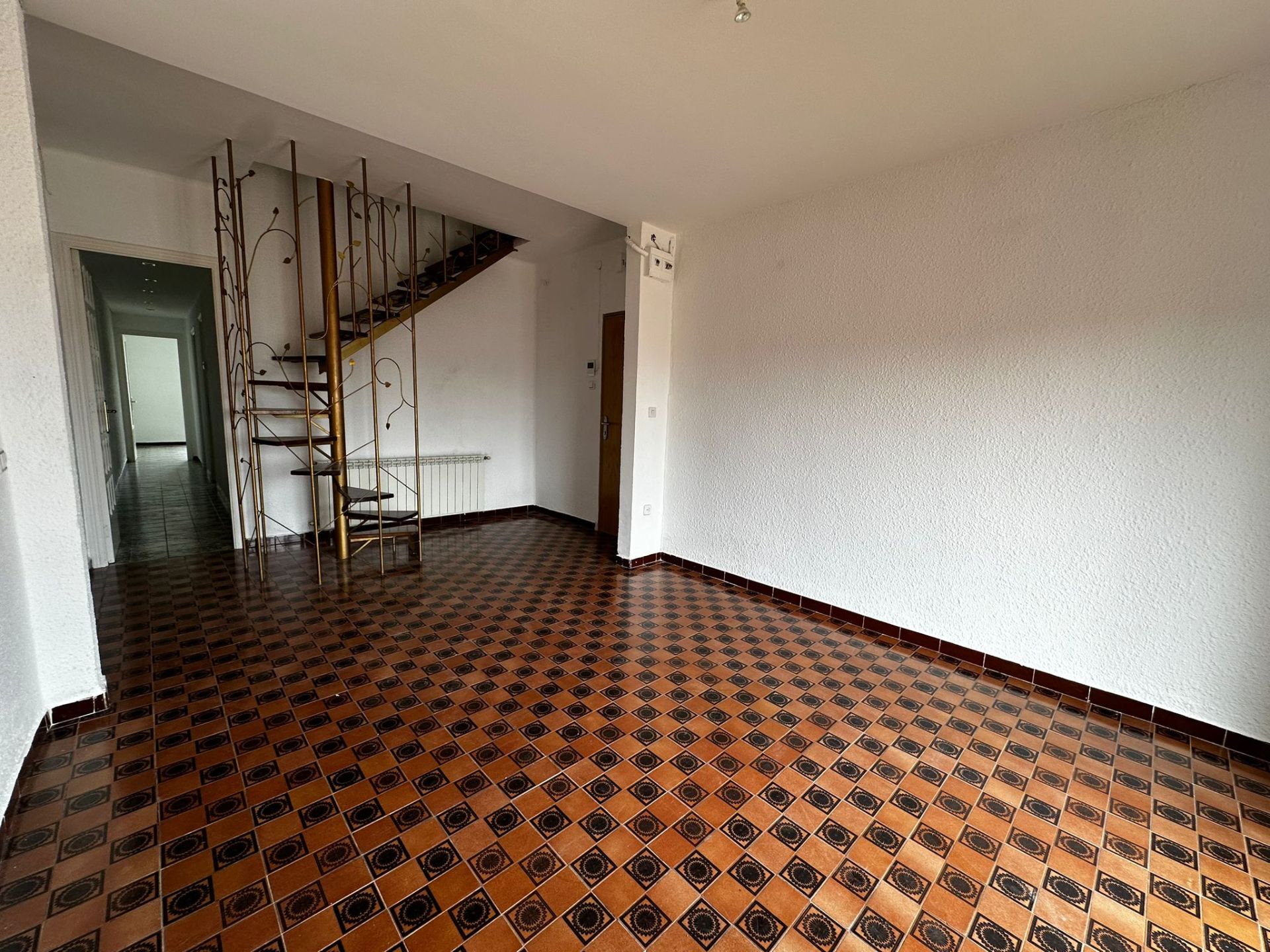 Flat for sale in  Lleida Capital  with Oven, Balcony and Internet