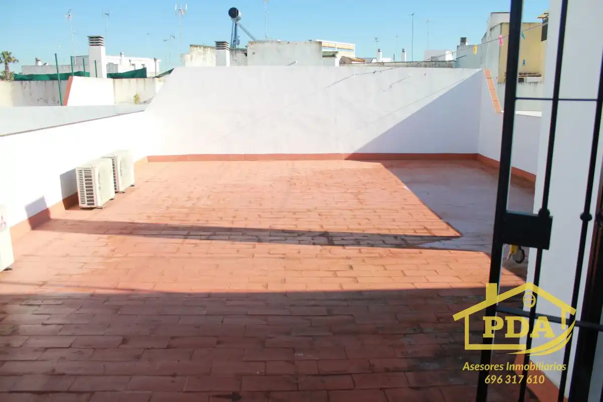 Casa amb terrassa en venda a Palma del Río, imagen 15