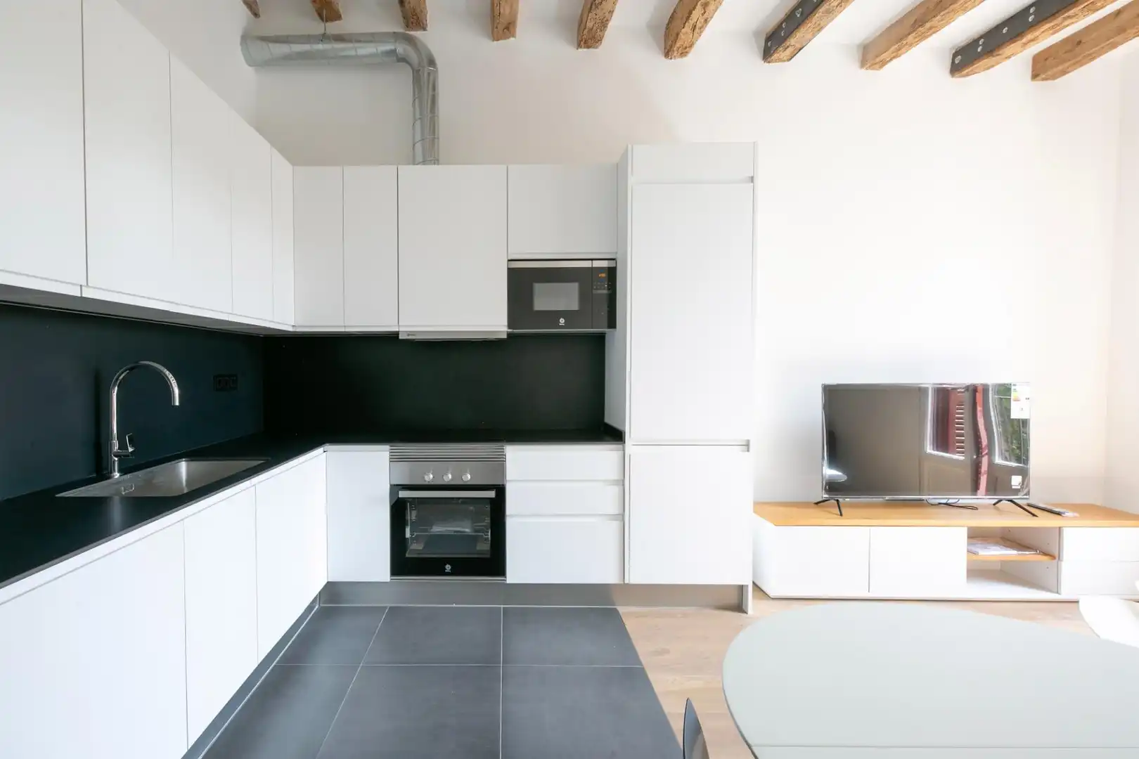 Küche von Wohnung zur Miete in Barcelona mit Klimaanlage, Heizung und Parkett