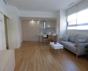 Living room of Flat to rent in Cerdanyola del Vallès  with Air Conditioner, Heating and Parquet flooring