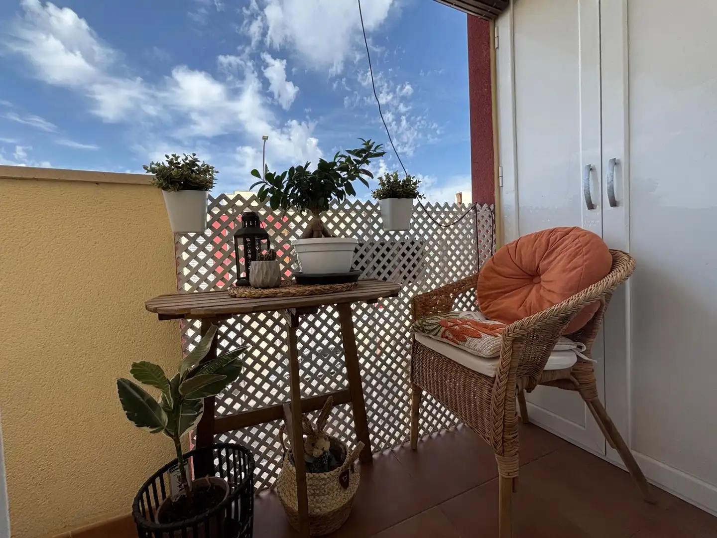Flat for sale in Zona de la Vega