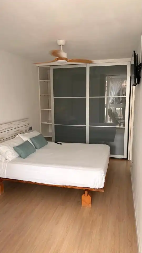 Schlafzimmer von Wohnung zur Miete in Benicasim / Benicàssim mit Parkett und Gemeinschaftspool