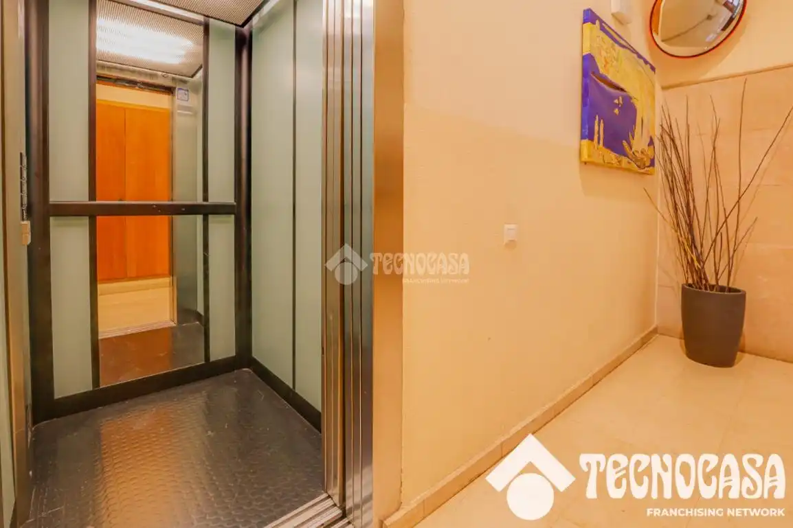 Appartamento con ascensore in vendita a Ciutat Vella, imagen 32