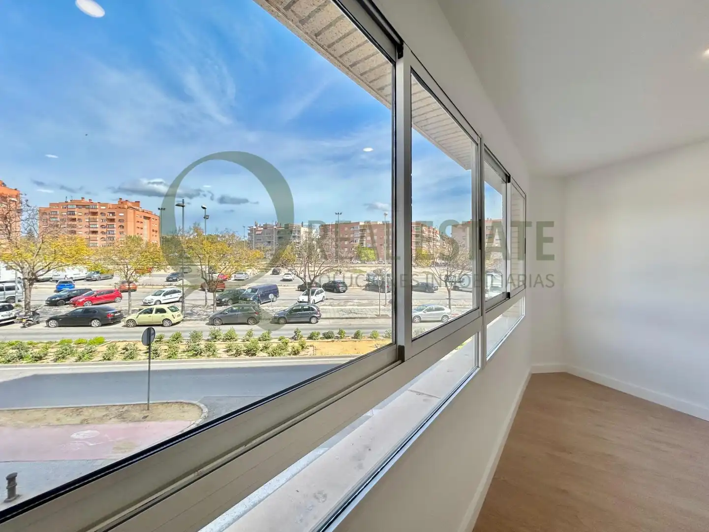 Exterior view of Flat for sale in San Vicente del Raspeig / Sant Vicent del Raspeig  with Air Conditioner and Community pool