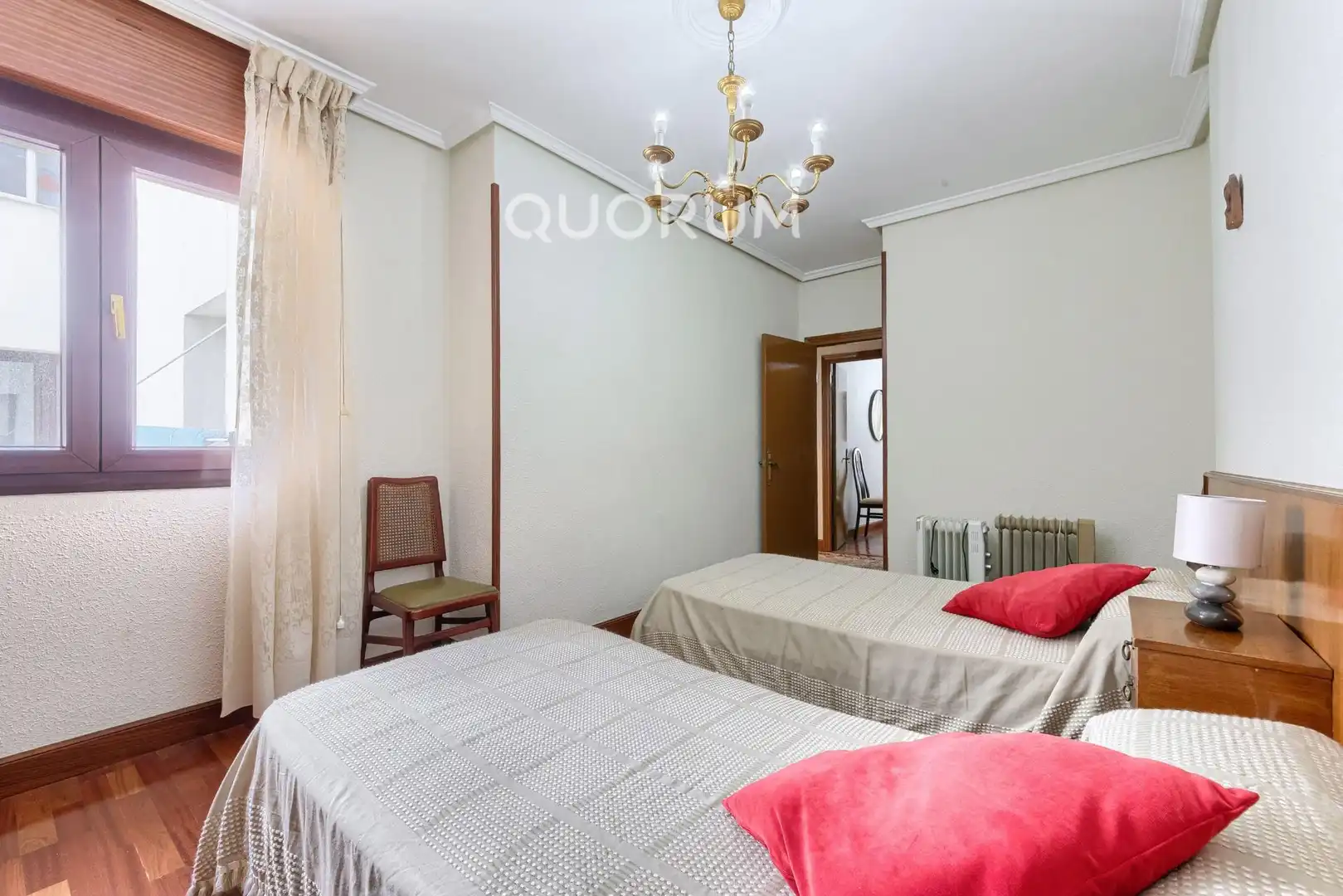 Habitación de Piso en venta en Barakaldo  con Jardín privado, Terraza y Amueblado
