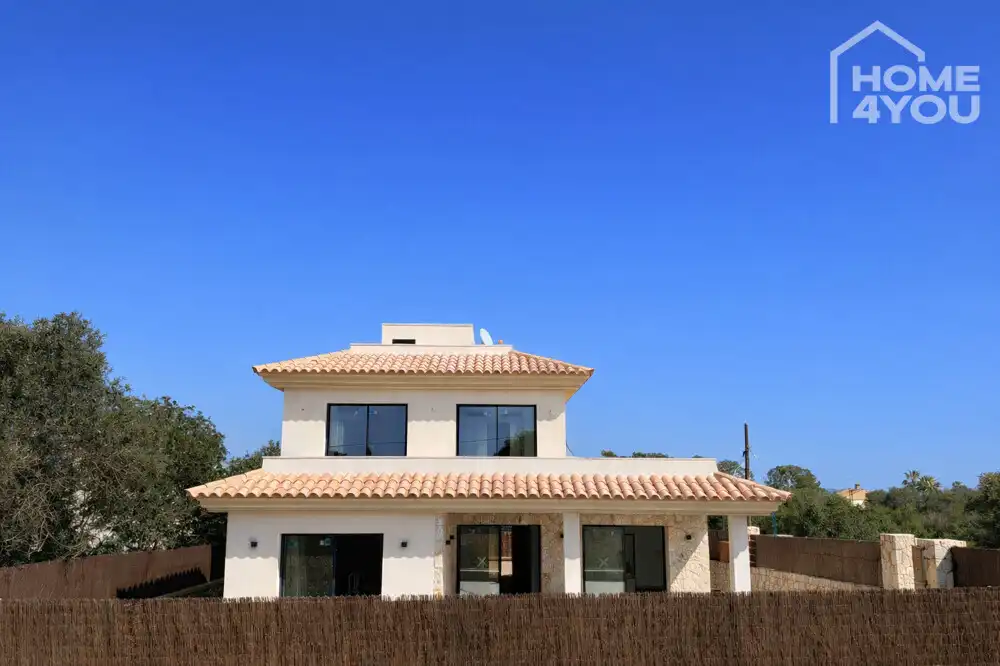 Vista exterior de Casa o xalet en venda en Santanyí amb Aire condicionat, Calefacció i Jardí privat