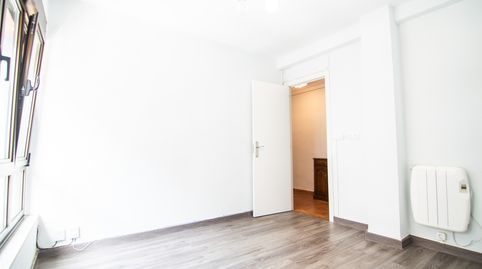 Foto 5 de Piso en venta en Siero - Ildefonso Sanchez del Rio, 30, La Pola Siero, Siero