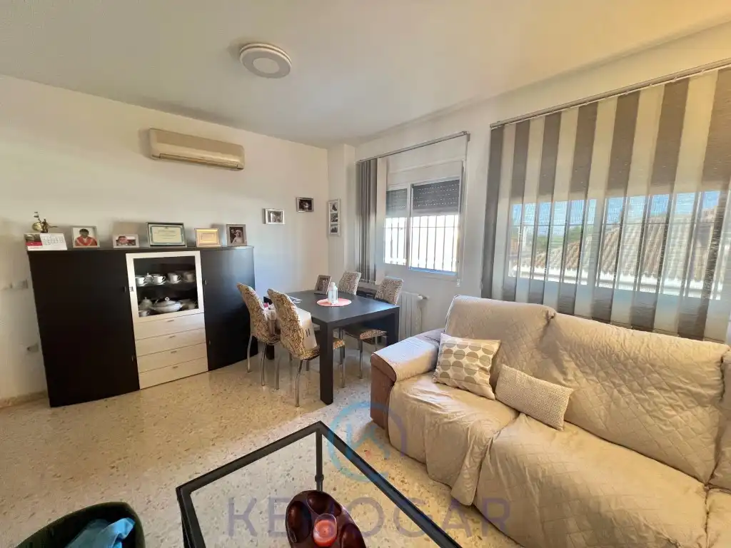 Sala d'estar de Dúplex en venda en Sevilla