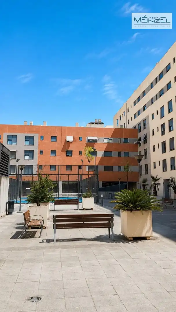 Exterior view of Flat for sale in Sevilla