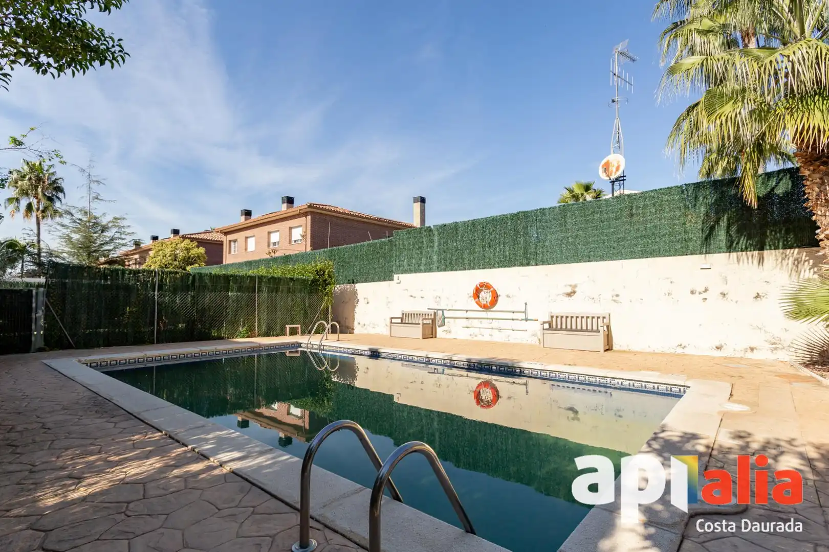 Piscina de Casa adosada en venta en Cambrils con Calefacción, Jardín privado y Terraza
