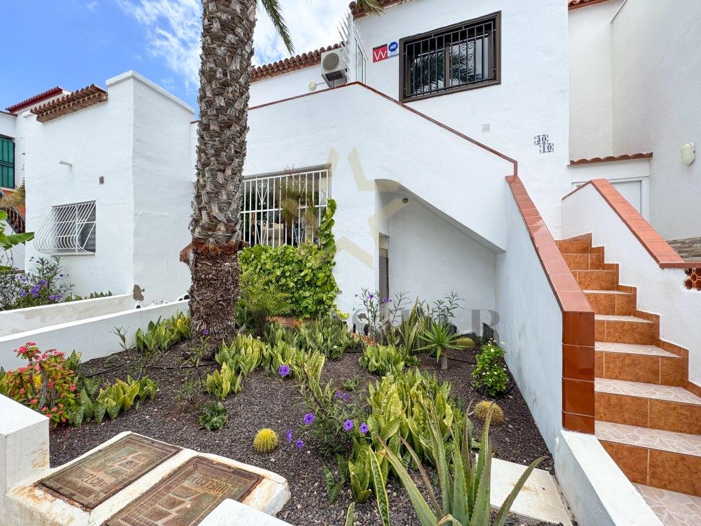 Garden of Flat for sale in Arona  with Air Conditioner, Private garden and Terrace