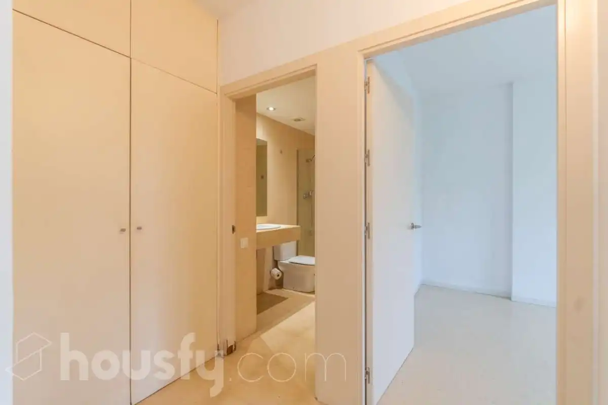 Piso con balcón en venta en Rambla Sant jordi ., imagen 9