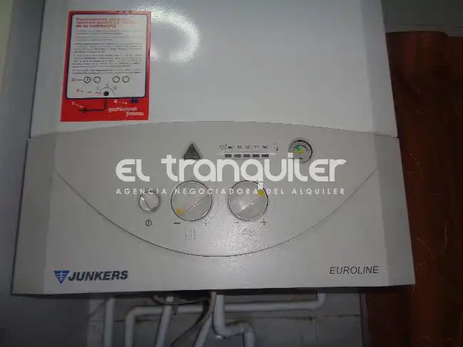 Flat for rent in Calle Maestro Arbós, La Alhóndiga
