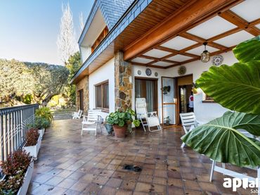 Haus mit Pool zum Verkauf in Airesol