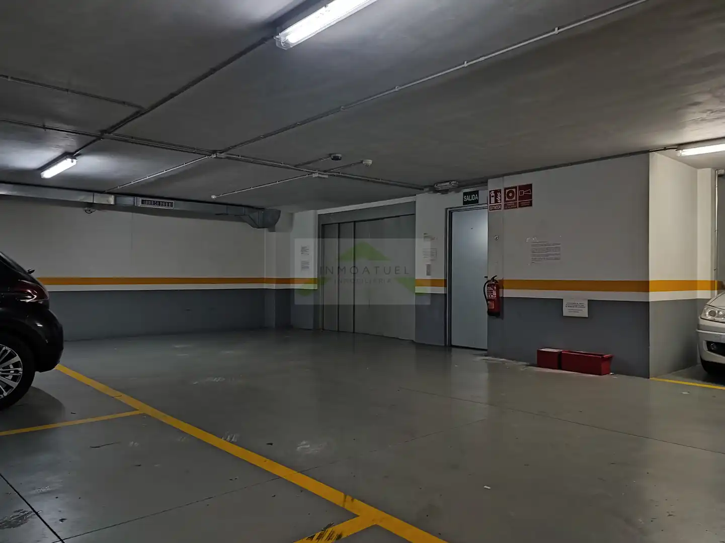 Aparcament amb ascensor en venda a Rúa San Vicente, imagen 3