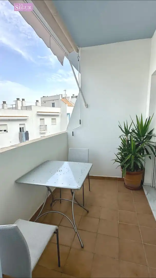 Terrassa de Pis en venda en Conil de la Frontera amb Terrassa i Moblat