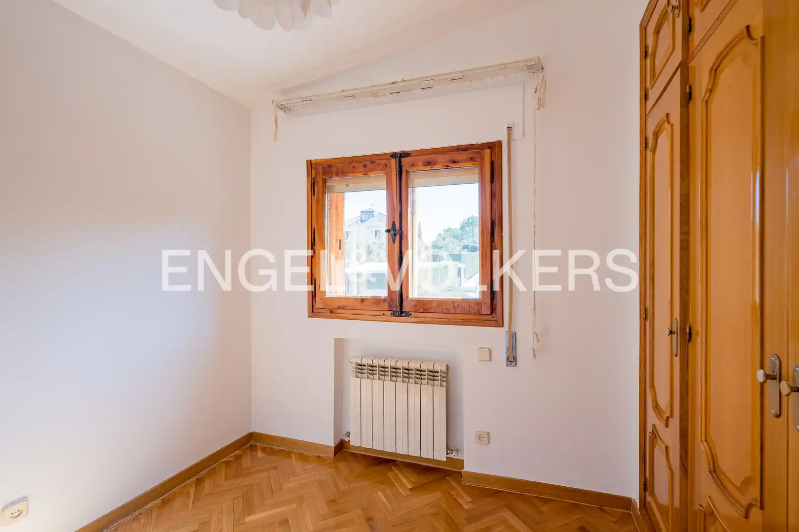 Dining room of Houses for sale in Tres Cantos  with Heating, Private garden and Terrace